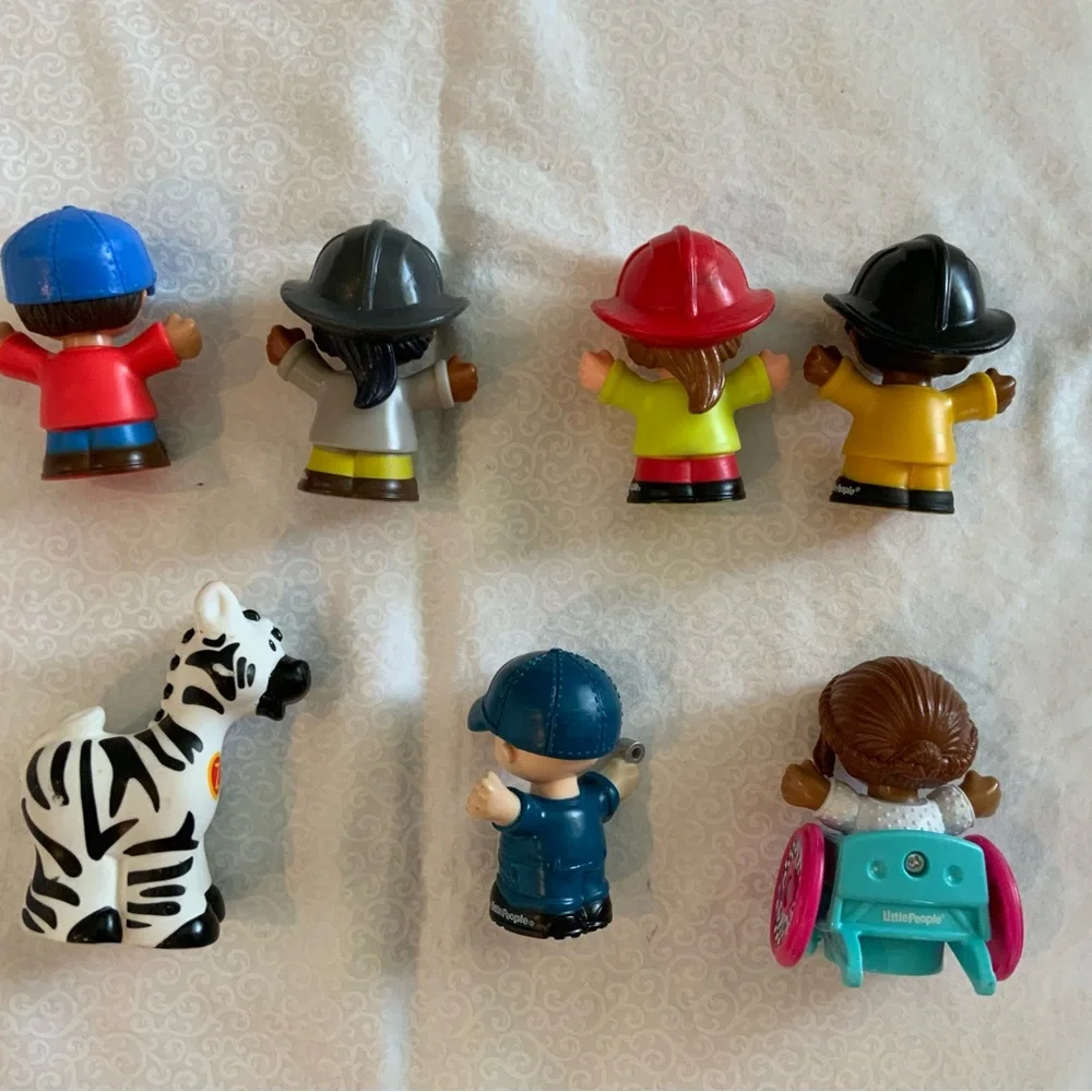 Lot Of 7 Fisher Price Little People Figures Firefighters Zebra